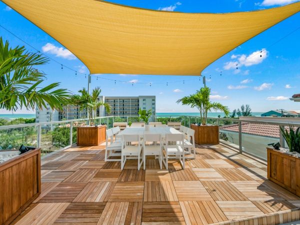Siesta Key Gulf View Six Bedroom Vacation Rental