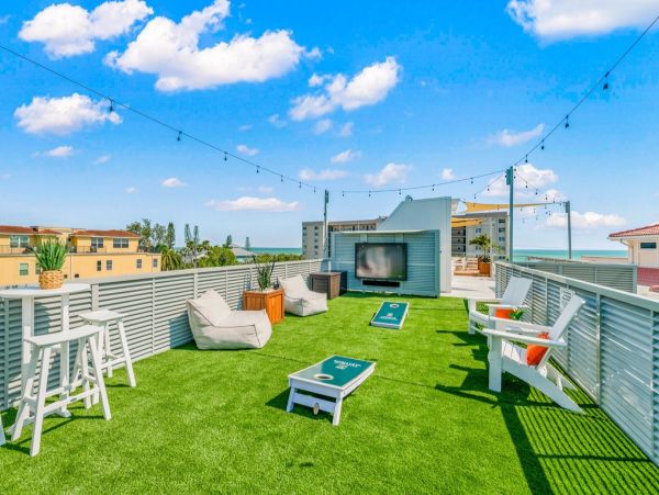 Siesta Key Gulf View Six Bedroom Vacation Rental
