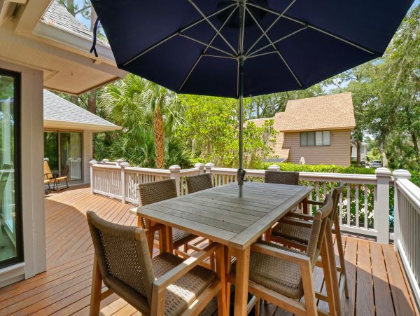Hilton Head Vacation Home Four Bedroom Walk to Beach