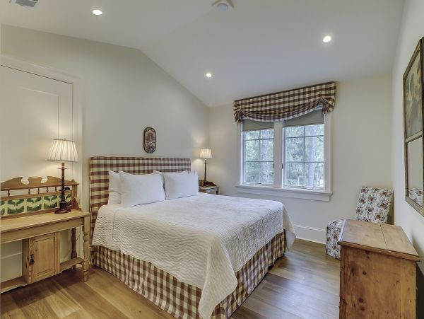Walk to Beach Luxury Hilton Head Vacation Home Four Bedroom