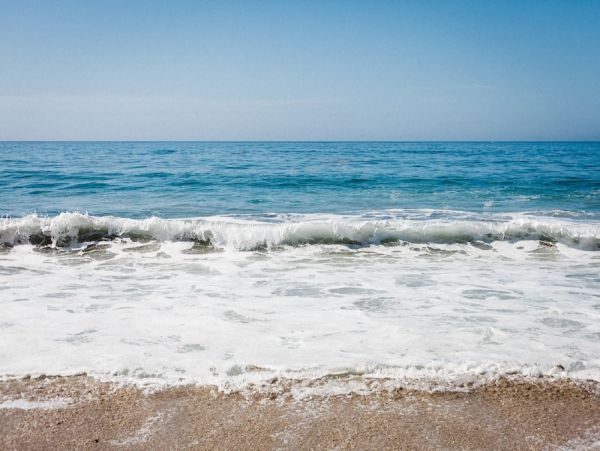 Luxury Vacation Condo in Laguna Beach Steps from the Beach