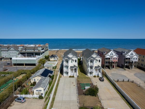 Kill Devil Hills Vacation Home Twelve Bedroom