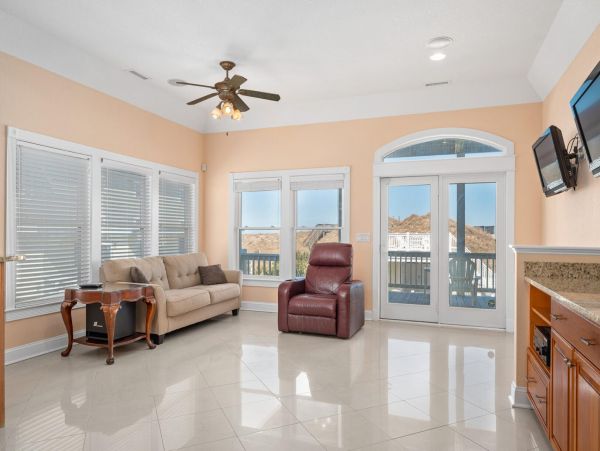 Kill Devil Hills Vacation Home Twelve Bedroom