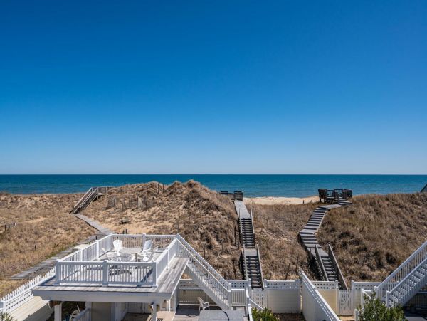 Kill Devil Hills Vacation Home Twelve Bedroom