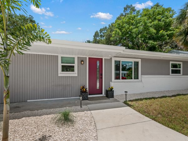 Charming 3 Bedroom Vacation Home in Sarasota