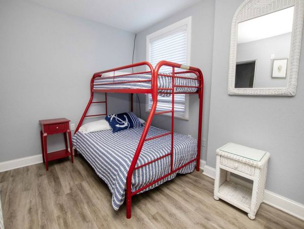 On Beach Corolla Vacation Home Seventeen Bedroom