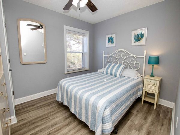 On Beach Corolla Vacation Home Seventeen Bedroom
