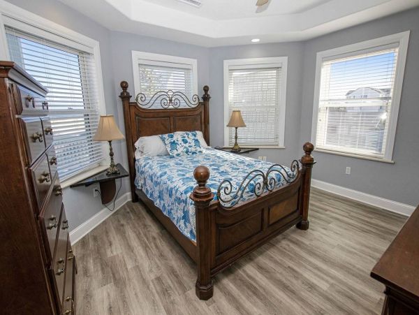 On Beach Corolla Vacation Home Seventeen Bedroom