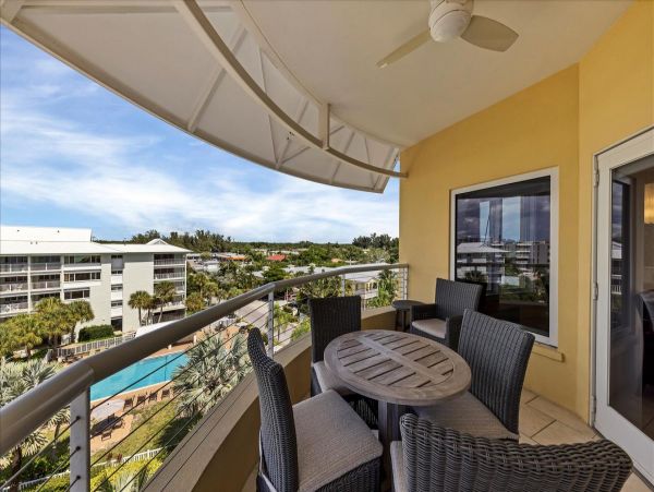 Siesta Key Luxury Condo Rental - Crescent Beach Vacation Condo