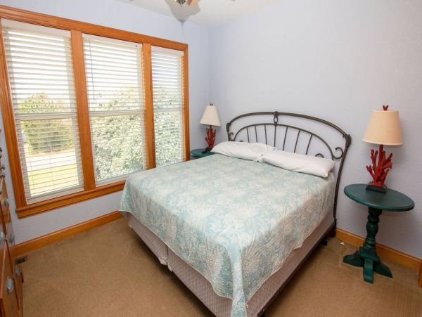 Oceanfront Corolla Vacation Home Twelve Bedroom