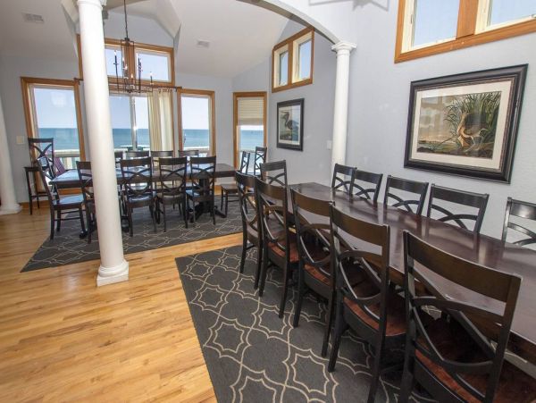 Oceanfront Corolla Vacation Home Twelve Bedroom