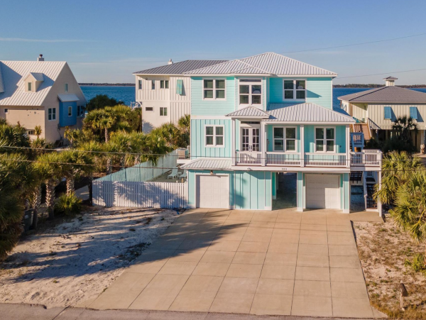 Soundfront in Pensacola Beach