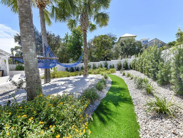 Santa Rosa Beach Vacation Home Five Bedroom Walk to Beach