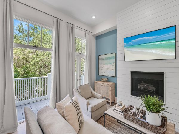 Seaside Posh Four Bedroom Vacation Rental