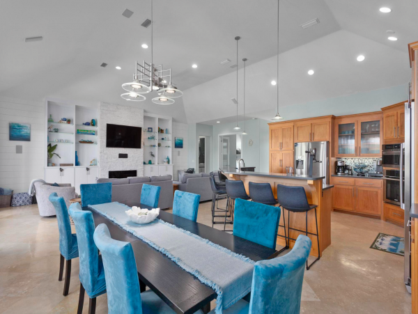 Pensacola Beach Vacation home Gulfside of Road