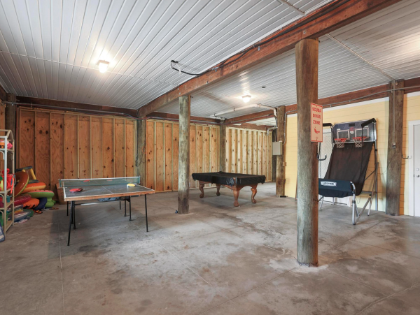 Pensacola Beach Vacation home Gulfside of Road