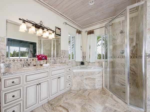 Bahamas Four Bedroom Beachfront Vacation Rental
