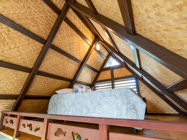 Walk to Beach Waialua Vacation Home Three Bedroom