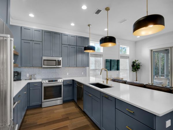 Tastefully Decorated Four Bedroom Vacation Rental in Rosemary Beach