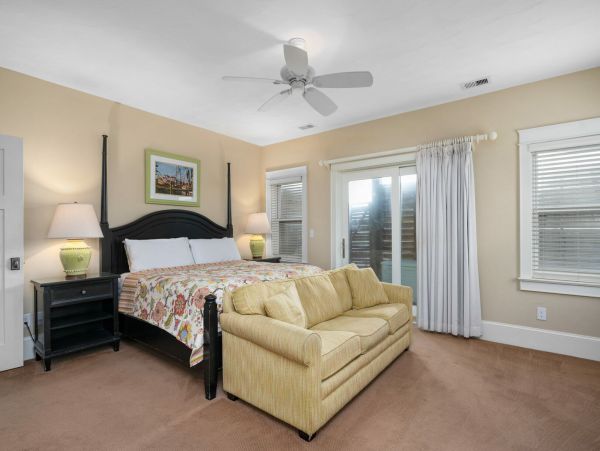 Kill Devil Hills Vacation Home Fourteen Bedroom On Beach