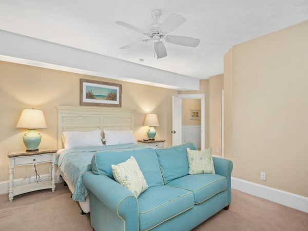 Kill Devil Hills Vacation Home Fourteen Bedroom On Beach