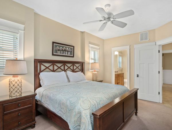 Kill Devil Hills Vacation Home Fourteen Bedroom On Beach