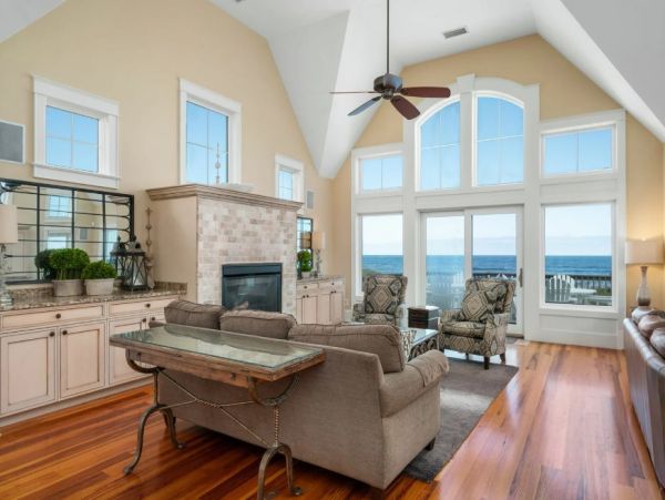 Kill Devil Hills Vacation Home Fourteen Bedroom On Beach