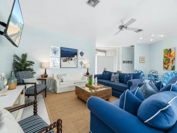 Canal-Front Vacation Home in Marco Island with Pool & Tennis Court