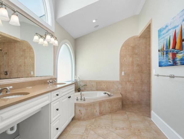 Nags Head Vacation Home Twelve Bedroom On beach