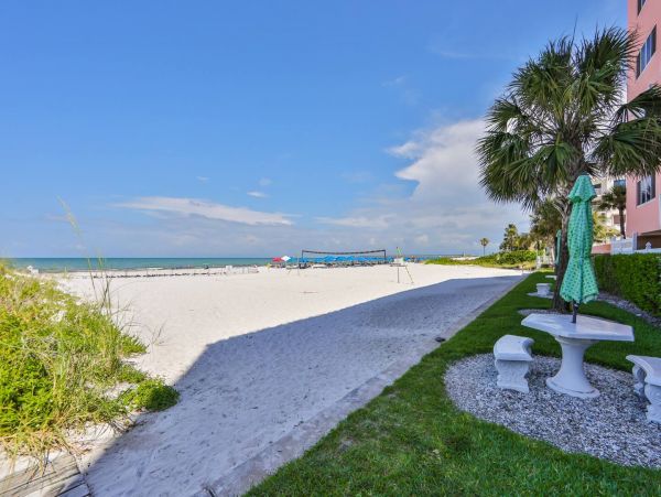 Live the Dream!  Vacation Rental Indian Shores