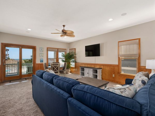 Oceanfront Kill Devil Hills Vacation Home Twelve Bedroom