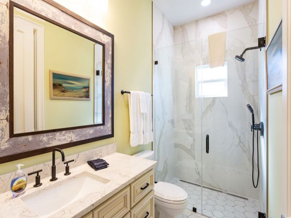 Naples 4 Bedroom Vacation Home with Private Pool