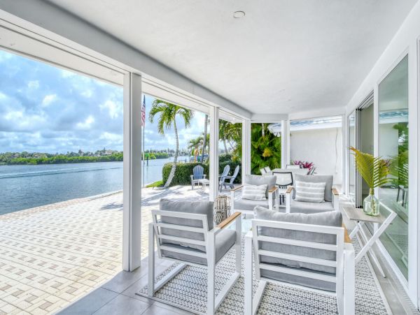 Luxurious Villa on Siesta Key - Your Ultimate Retreat