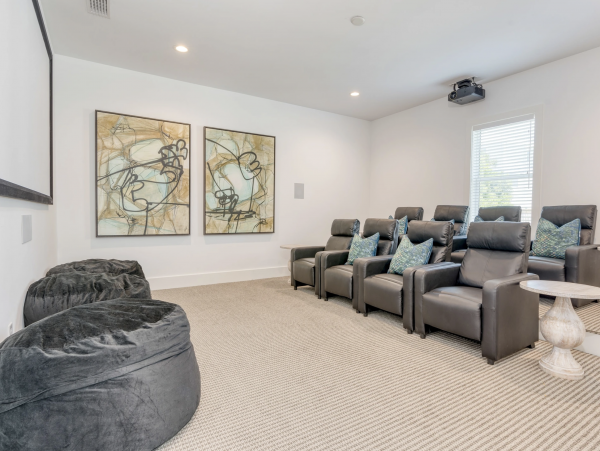 Luxury Vacation Pool Home in Miramar Beach Close to Beach