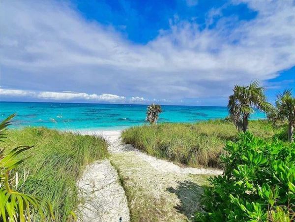 Bahamas Three Bedroom Oceanfront Vacation Rentals
