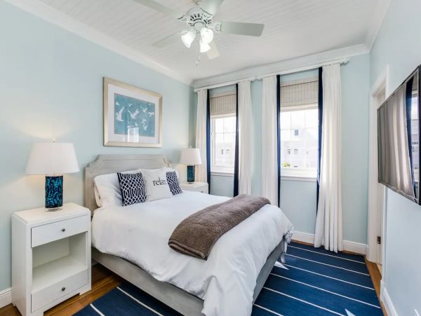 Beachfront Luxury Vacation Town House  Villa in Bahamas with Ocean Views