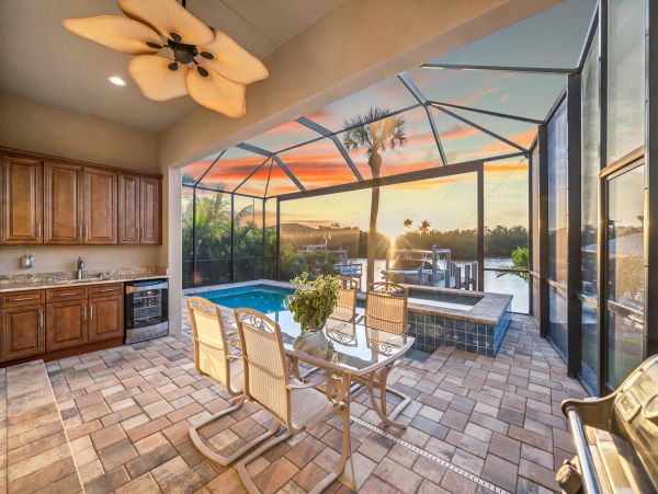 Canal-Front Gorgeous Vacation Home in Naples with Pool