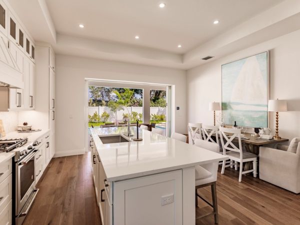 Lavish Four Bedroom Vacation Rental on Naples Private Pool