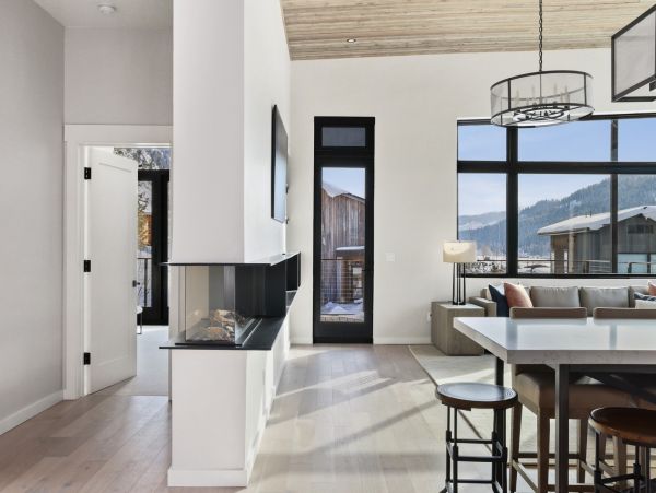 Luxury Vacation Home in Jackson Hole with Views and Hot Tub