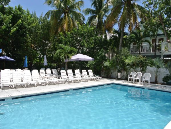 Key West Vacation Condo Two Bedroom Walk to Beach