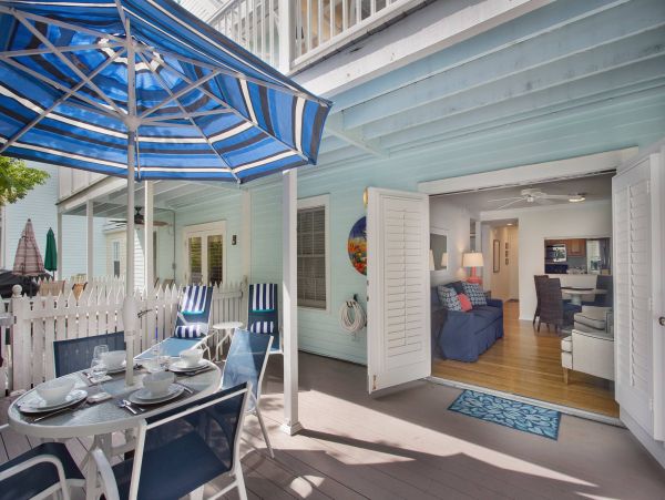 Key West Vacation Condo Two Bedroom Walk to Beach