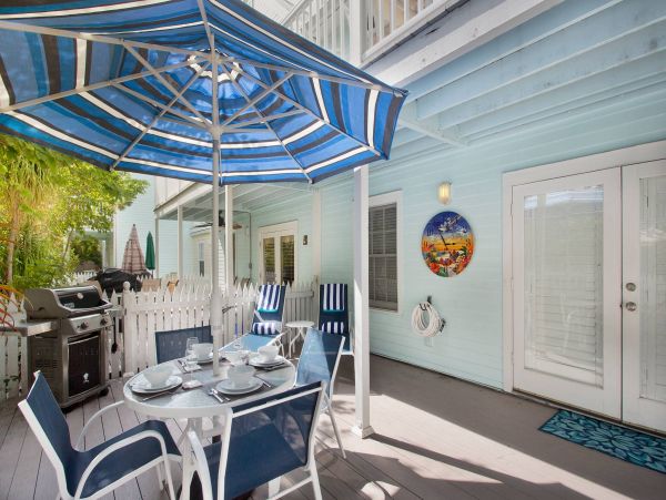 Key West Vacation Condo Two Bedroom Walk to Beach