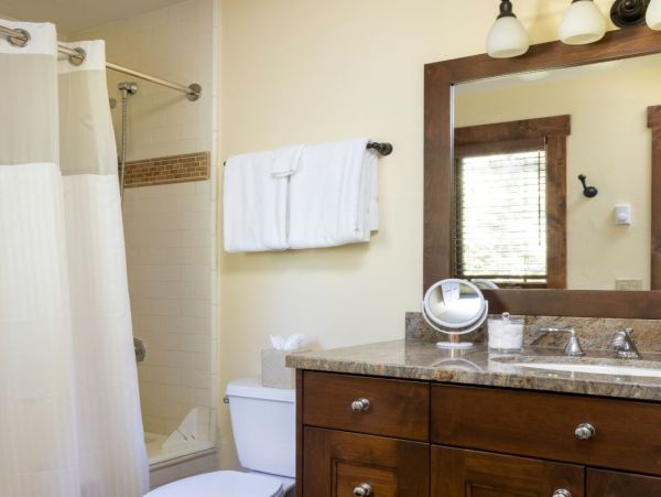 Luxurious Teton Village Retreat - Your Ideal Jackson Hole Getaway