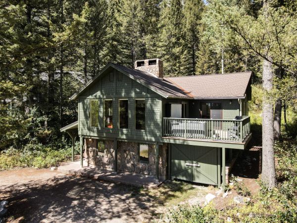 Luxurious Teton Village Retreat - Your Ideal Jackson Hole Getaway