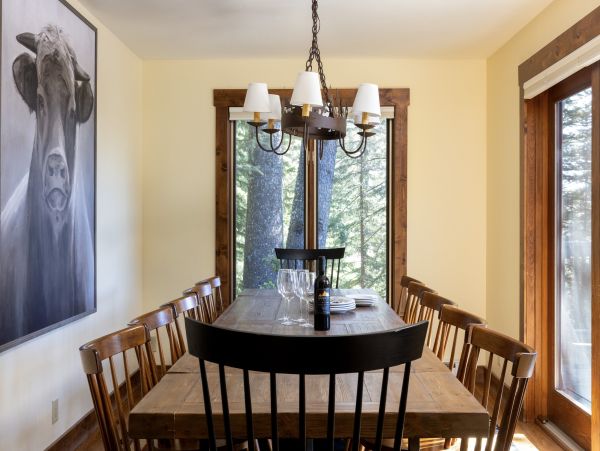 Luxurious Teton Village Retreat - Your Ideal Jackson Hole Getaway