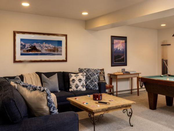 Luxurious Teton Village Retreat - Your Ideal Jackson Hole Getaway
