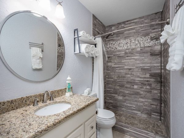 Siesta Key Vacation Condo Two Bedroom Walk to Beach