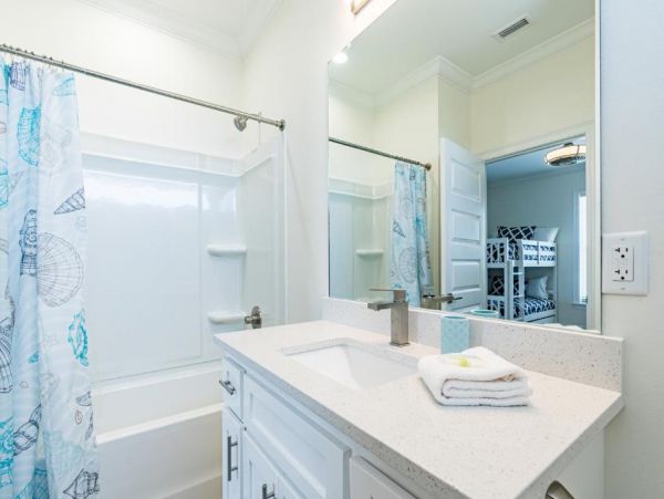 Dauphin Island Vacation Home Four Bedroom Steps to Beach