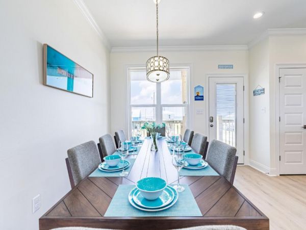 Dauphin Island Vacation Home Four Bedroom Steps to Beach
