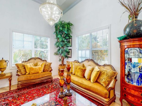Incredible 7 Bedroom Vacation Home in West Palm Beach